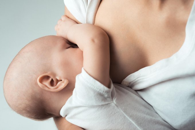 Photo : le lait maternel pourrait prévenir la bronchiolite