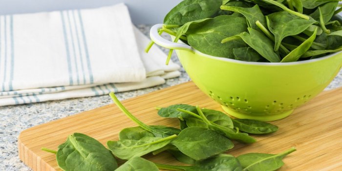 5 lÃ©gumes Ã  feuilles vertes que vous devriez manger tous les jours