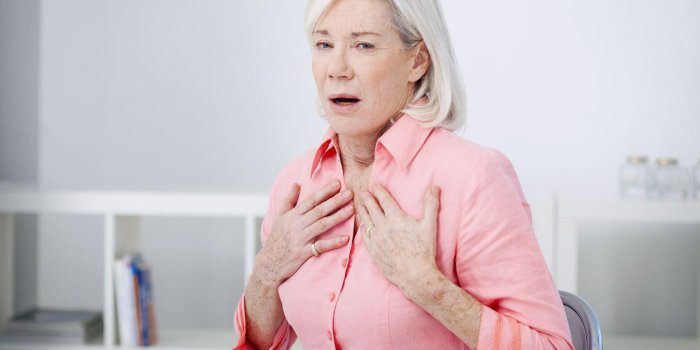 Crise cardiaque : la plupart prÃ©sentent ces 5 symptÃ´mes un mois avant