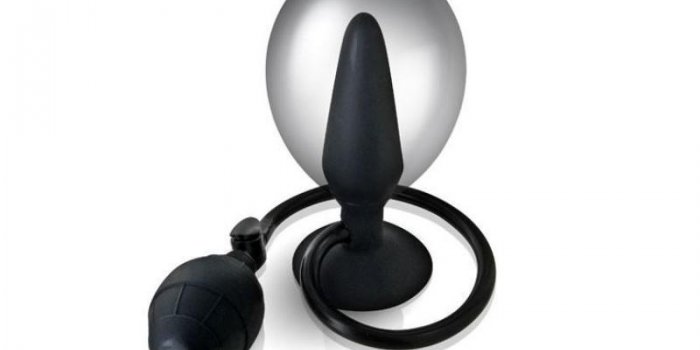 Un plug anal gonflable pour dÃ©buter