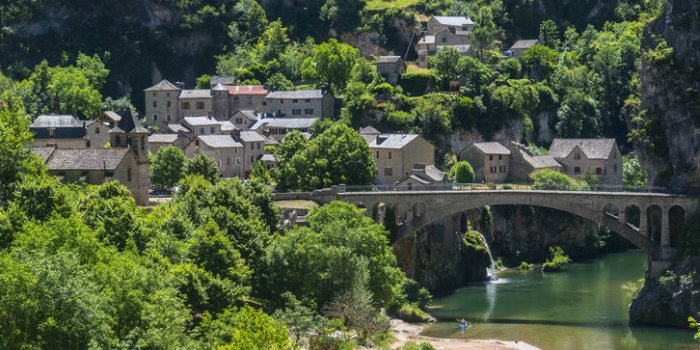 gorges du tarn (lozere, linguedoc-roussillon, france), famous canyon at summer village, bridge and canoes