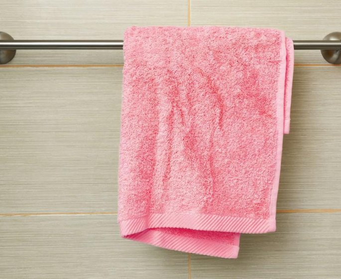 Risques cutanes : combien de fois doit-on utiliser sa serviette de bain avant de la changer ?
