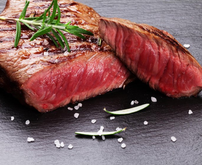 Maladie d’Alzheimer : manger de la viande aiderait a la prevenir