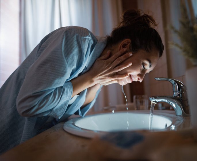 Pesticides : l-eau du robinet, est-elle risquee pour le visage ?