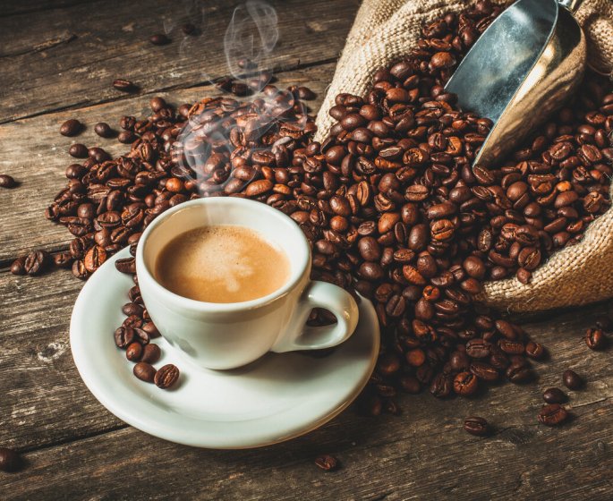 Rein : boire 3 tasses de cafe chaque jour peut etre risque