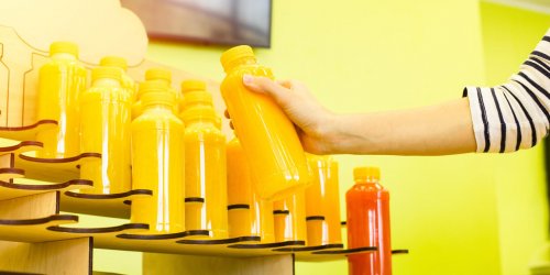 Mort precoce : plus de risques en consommant du jus de fruit qu’en buvant du soda