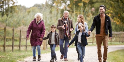 Alzheimer : une marche quotidienne reduit les risques