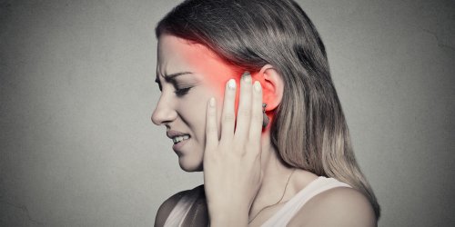 Rhume : comment deboucher une oreille bouchee ?