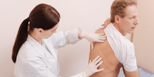 Cancer de l’anus : le signe sur votre peau a ne pas negliger