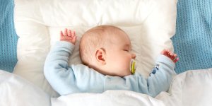 Sommeil agite : le sommeil paradoxal de bebe