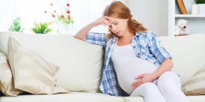 Retention d-eau quand on est enceinte : les remedes autorises