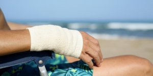 Une blessure frequente : La fracture du poignet (radius cubitus)