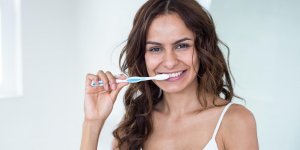 Eliminer le tartre : l-hydropulseur dentaire