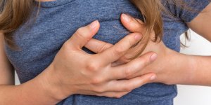 Douleur thoracique : 3 causes cardio-vasculaires possibles
