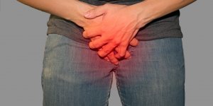 Rougeur sur le penis : reconnaitre une infection sexuellement transmissible