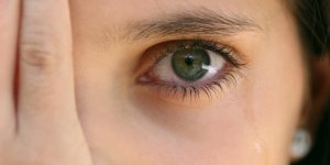 Douleur aux yeux : comment la mesurer ?