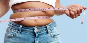 Regime : 5 aliments a bannir pour limiter la graisse du ventre