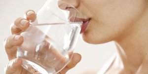 8 maladies que vous risquez si vous ne buvez pas assez d-eau
