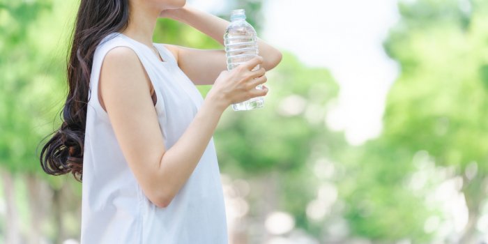 Canicule : 8 signes que vous ne buvez pas suffisamment d’eau 