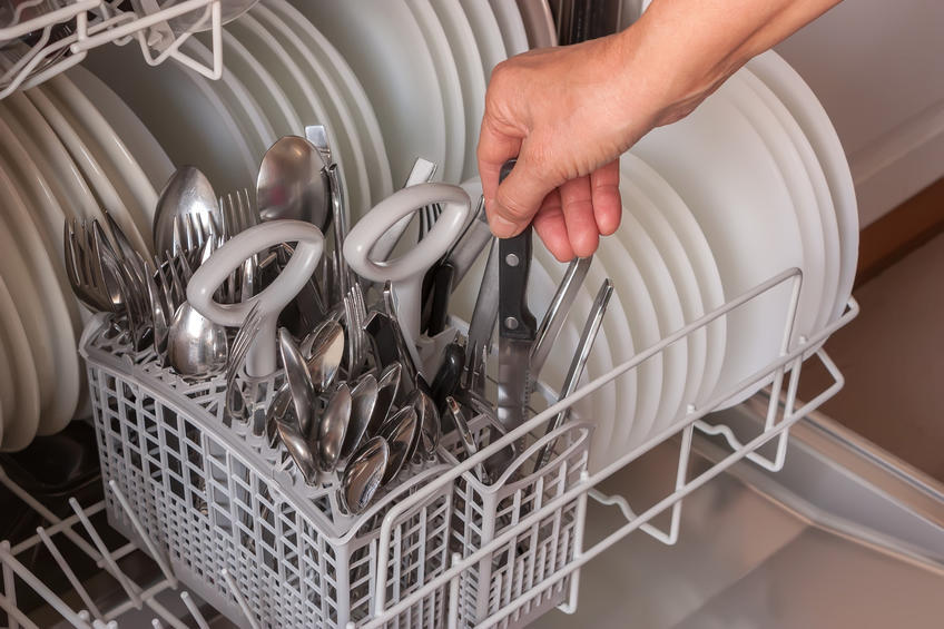 3 Raisons d'éviter le lave-vaisselle pour vos couteaux !