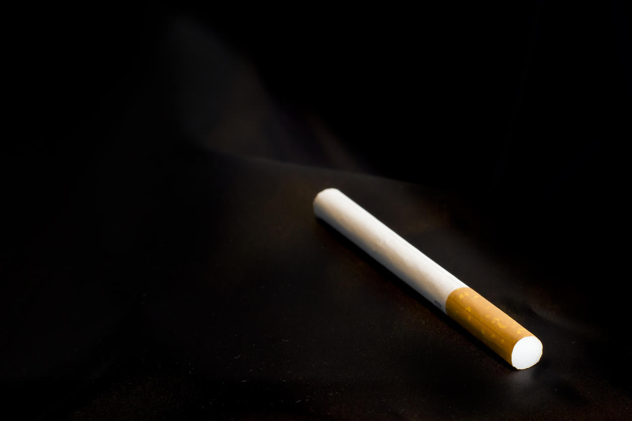 Arrêter de fumer : qu'est-ce que la fausse cigarette ?