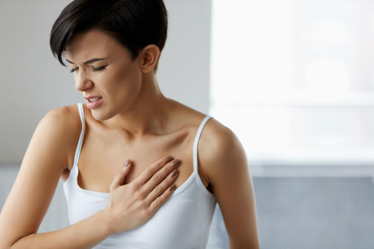Mal au cœur et au bras gauche : 3 causes possibles