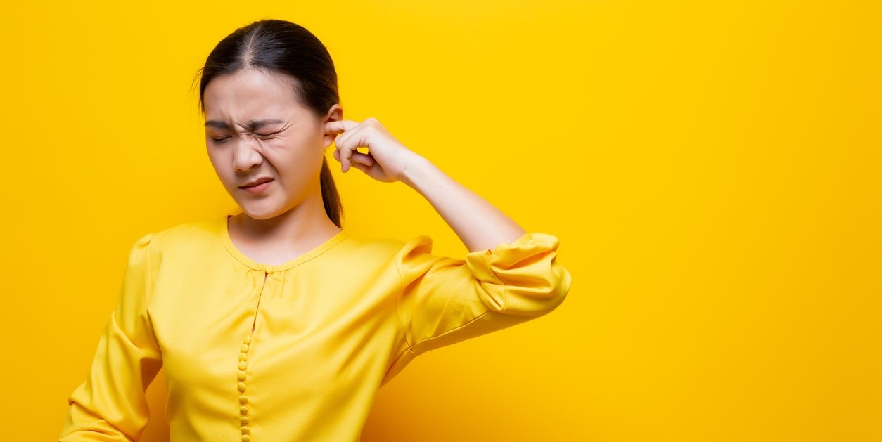 Rhume : comment déboucher une oreille bouchée ?