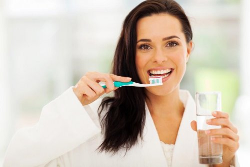 Les dentifrices blanchissants, efficaces ?