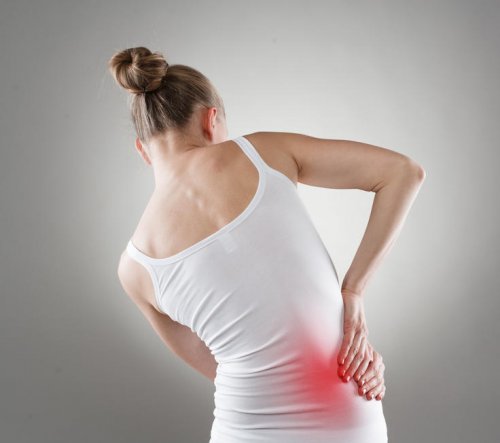 Arthrose du dos : 6 symptômes qui doivent vous alerter