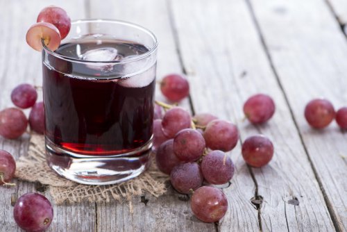 Un verre de jus de raisin pour faciliter l’endormissement