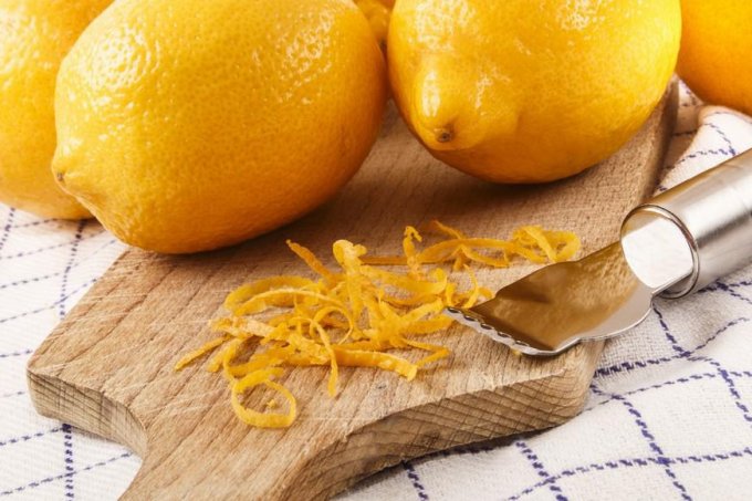 Utiliser les écorces de citron comme engrais
