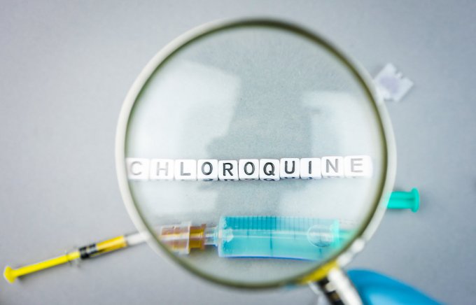 Pourquoi le Pr Raoult ne jure que par la chloroquine ? 