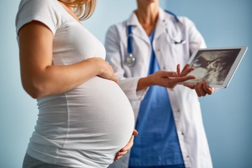 La codéine passe la barrière placentaire, un danger pour le fœtus