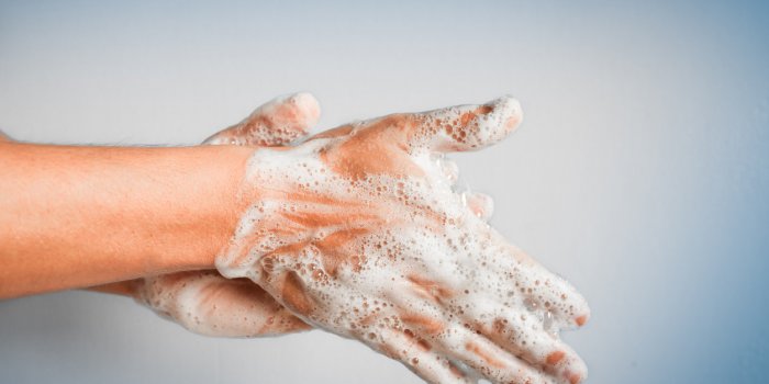 Coronavirus : 5 erreurs Ã  ne plus faire quand vous vous lavez les mains !