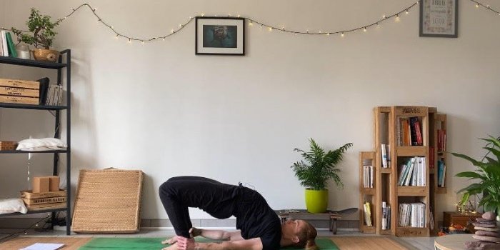 Glycémie : 6 positions de yoga pour la réguler 