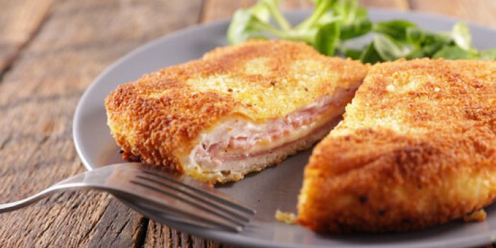 cordon bleu- chicken fillet, ham and cheese with battered