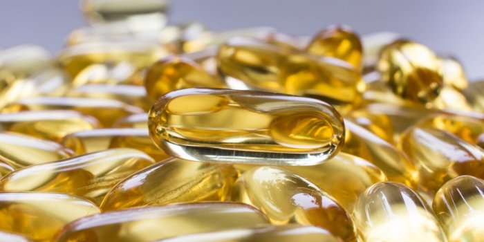 fish oil capsules, vitamin omega-3