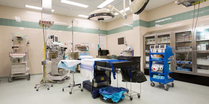 intérieur de la salle d'opération