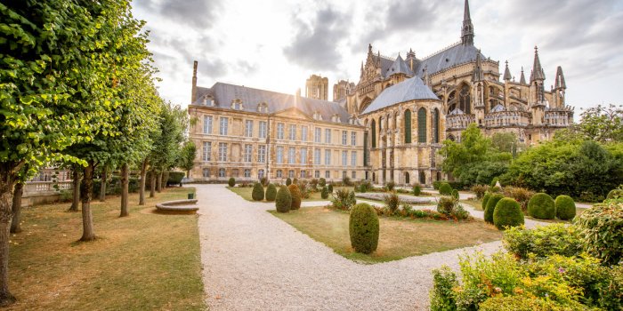 reims gardens on the backyard of notre-dame cathedral in france