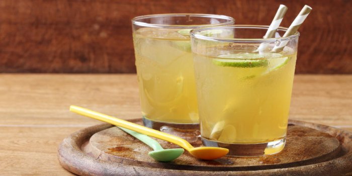 8 raisons de boire de l'eau citronnÃ©e
