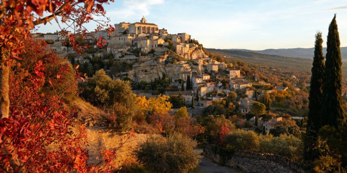 gordes, vaucluse, provence, france on a morning in autumn