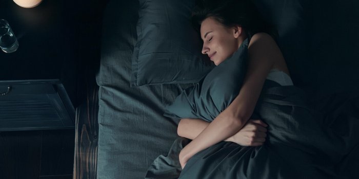 Sommeil : 8 secrets de personnes qui dorment comme des bÃ©bÃ©s