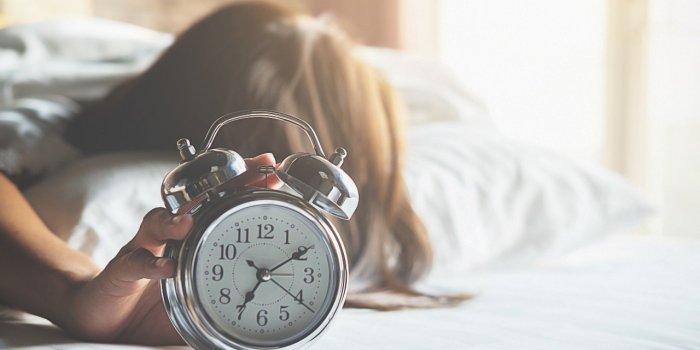 Sommeil : les 5 Ã©tapes d'une bonne sieste selon un neuroscientifique
