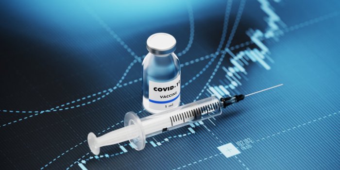 8 dÃ©cembre 2020 : la premiÃ¨re personne vaccinÃ©e contre la Covid-19