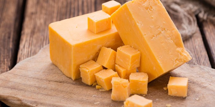 Cholestérol : les pires fromages selon une diététicienne