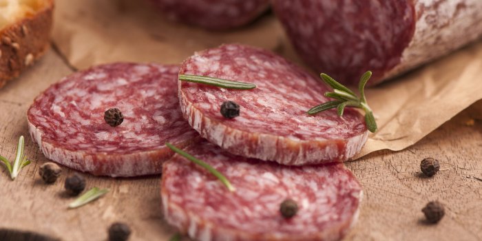 Que contient vraiment le salami ?