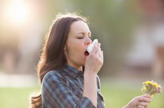Rhinite allergique : comment la reconnaitre et la soigner ?