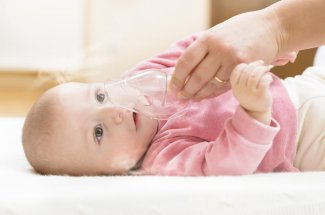 Bronchiolite : symptomes et traitements chez le bebe