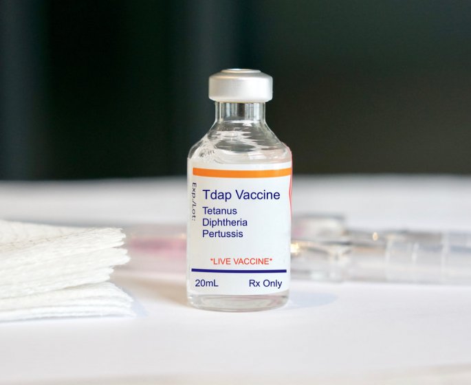 Tetanos : symptomes, causes, vaccin, comment s-attrape-t-il ?