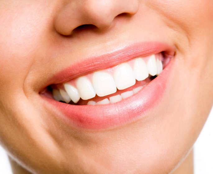 Protheses dentaires amovibles : c-est quoi ?
